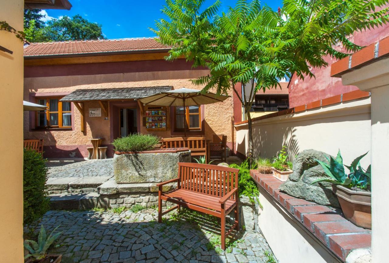 Hostel Postel Český Krumlov المظهر الخارجي الصورة