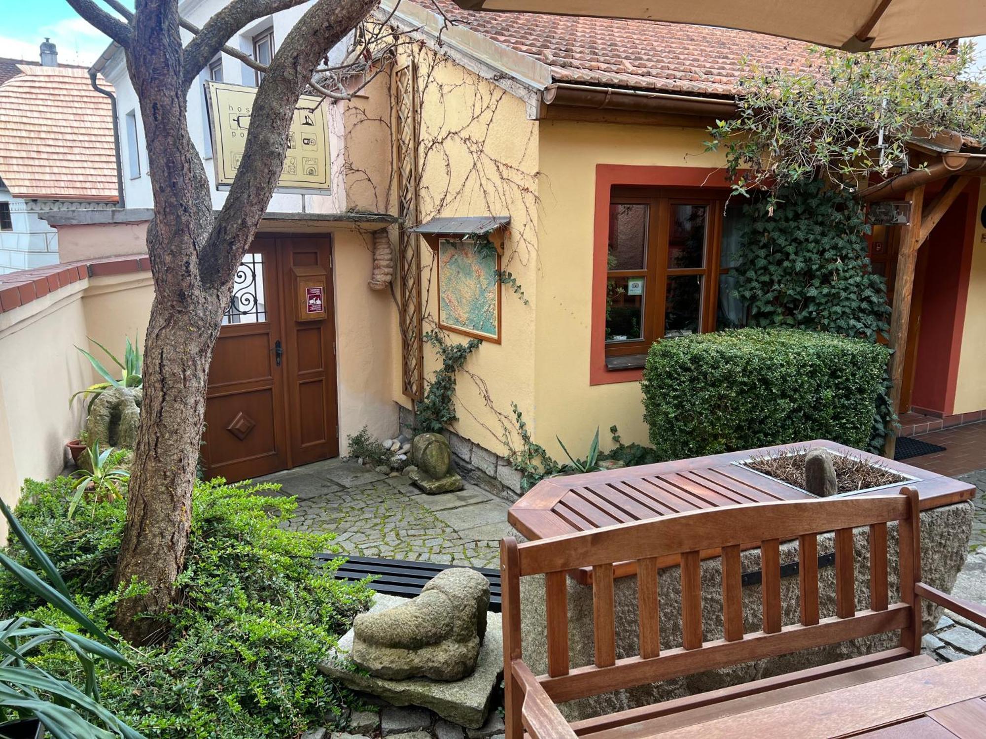 Hostel Postel Český Krumlov المظهر الخارجي الصورة