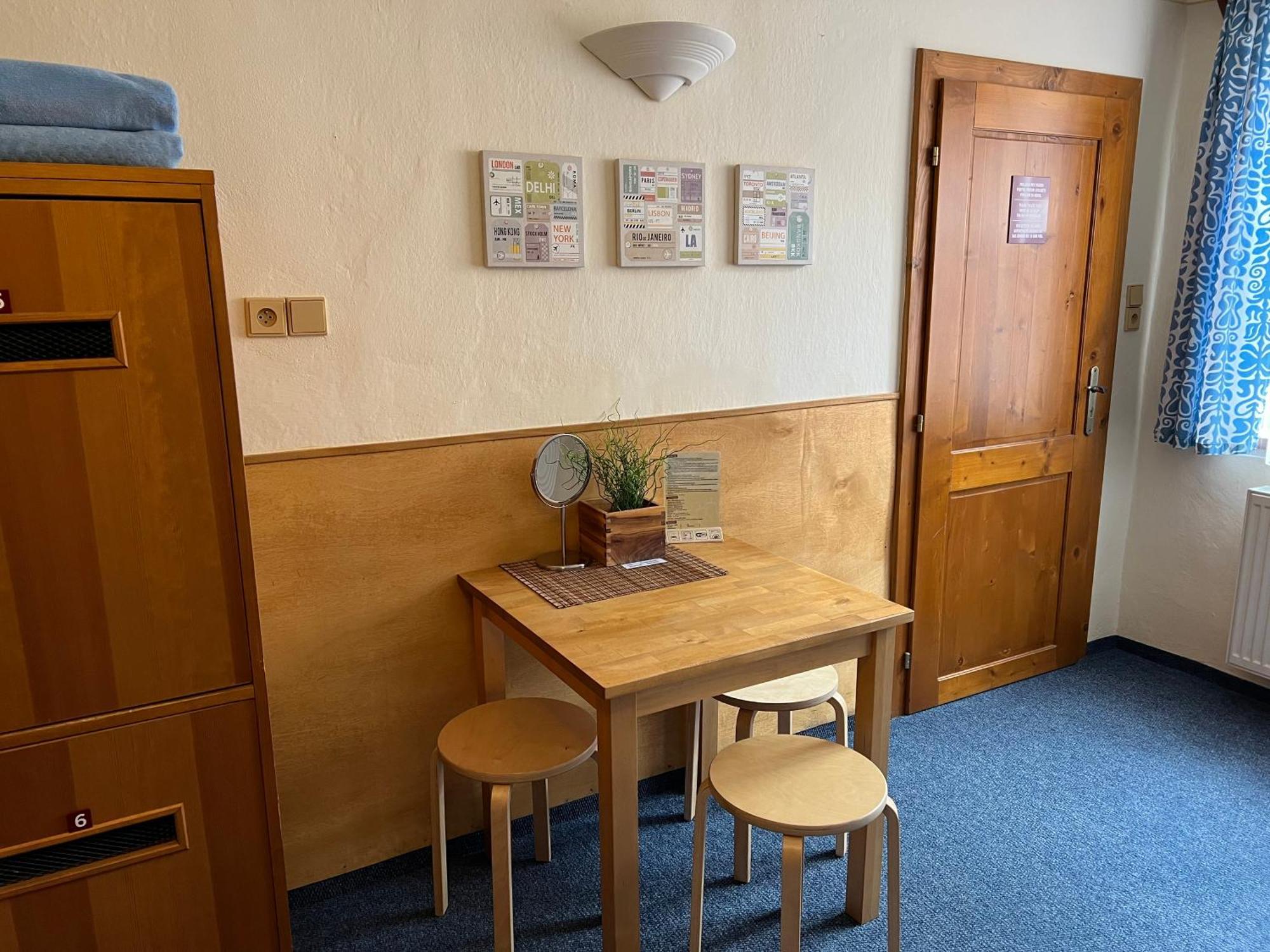 Hostel Postel Český Krumlov المظهر الخارجي الصورة