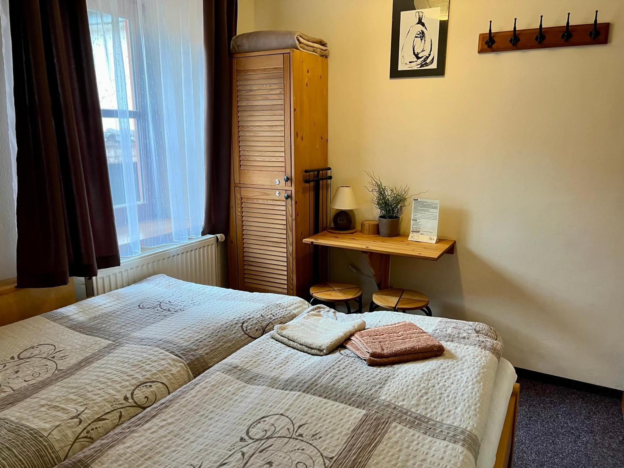 Hostel Postel Český Krumlov المظهر الخارجي الصورة
