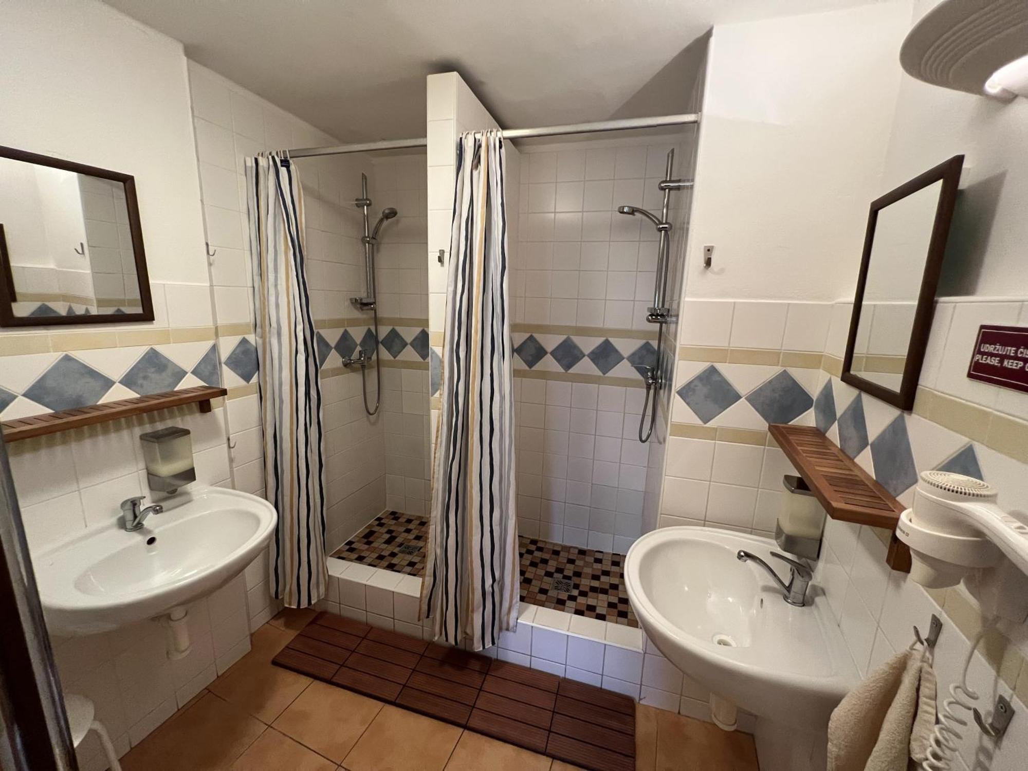 Hostel Postel Český Krumlov المظهر الخارجي الصورة